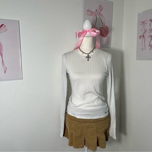 Hollister Tops - Hollister Y2K White Eyelet Long Sleeve Thermal‎ Top Womens Size Medium